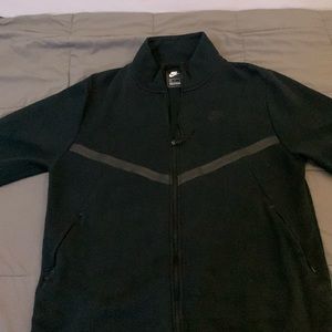 Nike Tech Swearshirt